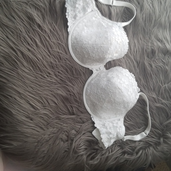 White Bra Lot (3) 34G - Picture 4 of 11